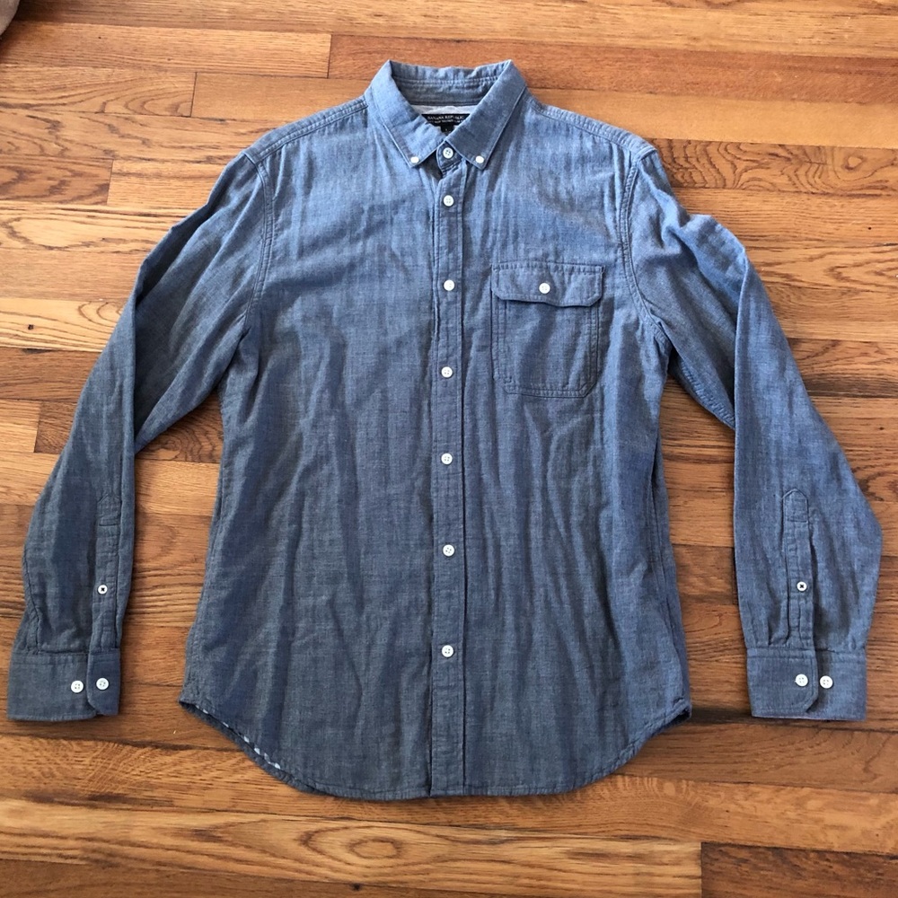 Banana Republic Soft Wash Tailored Slim Fit Button Down